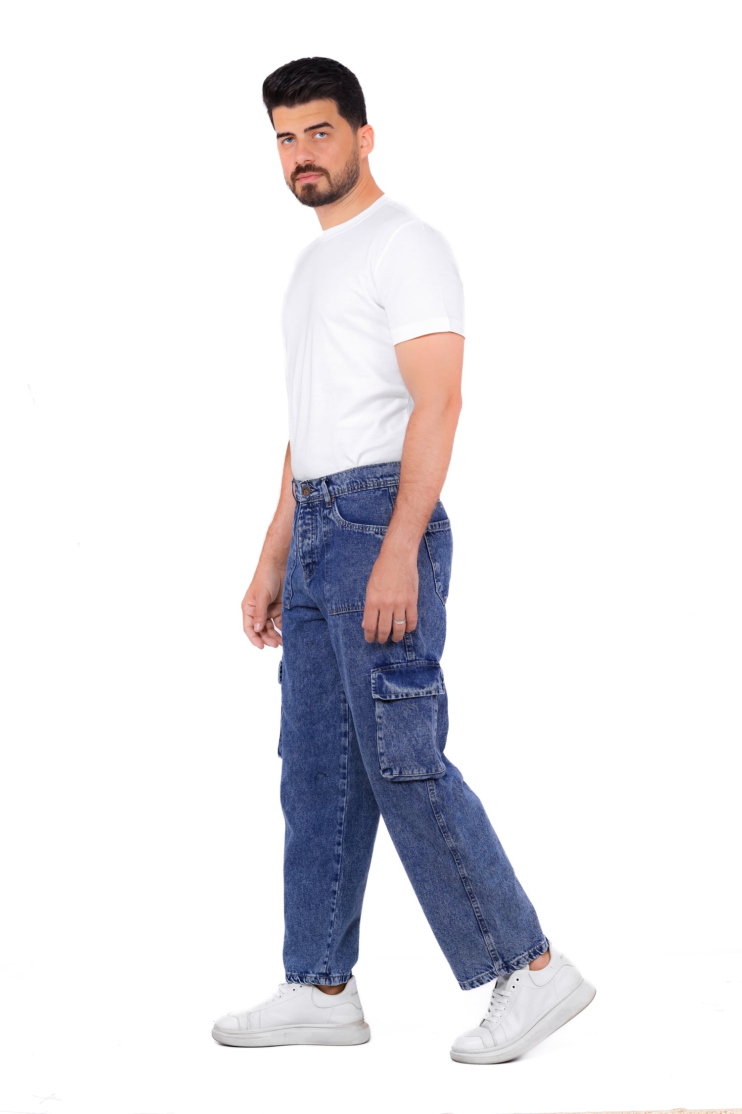 Cargo Jeans AG