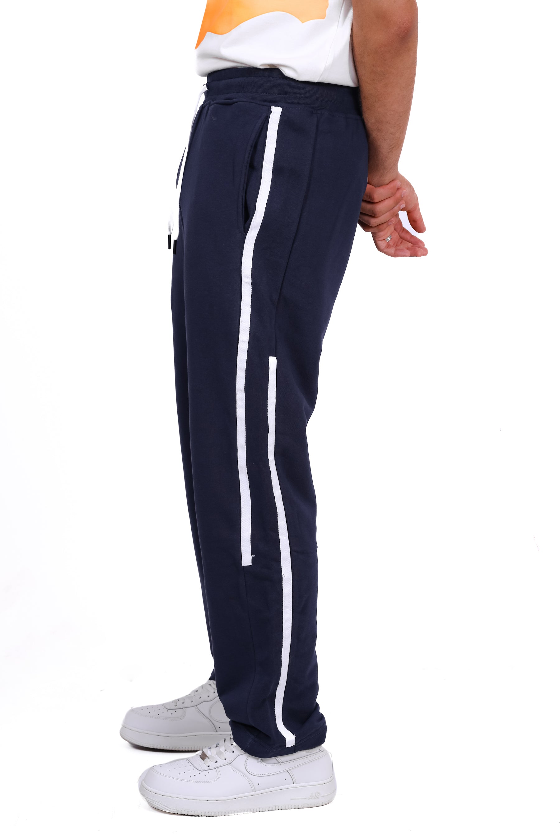 Wide Leg Milton Line Sweatpant