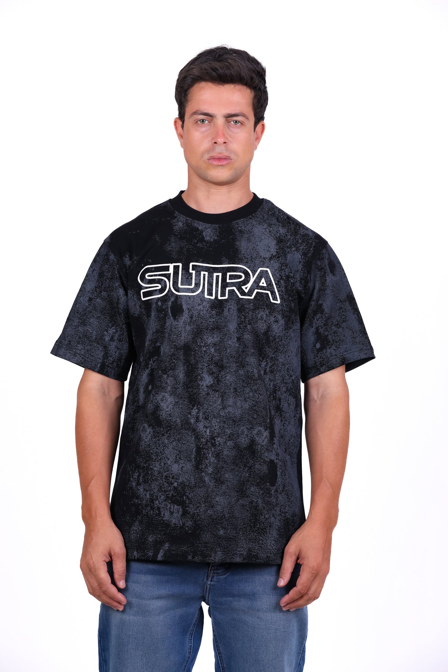 Tye Die PR_Sutra Bold