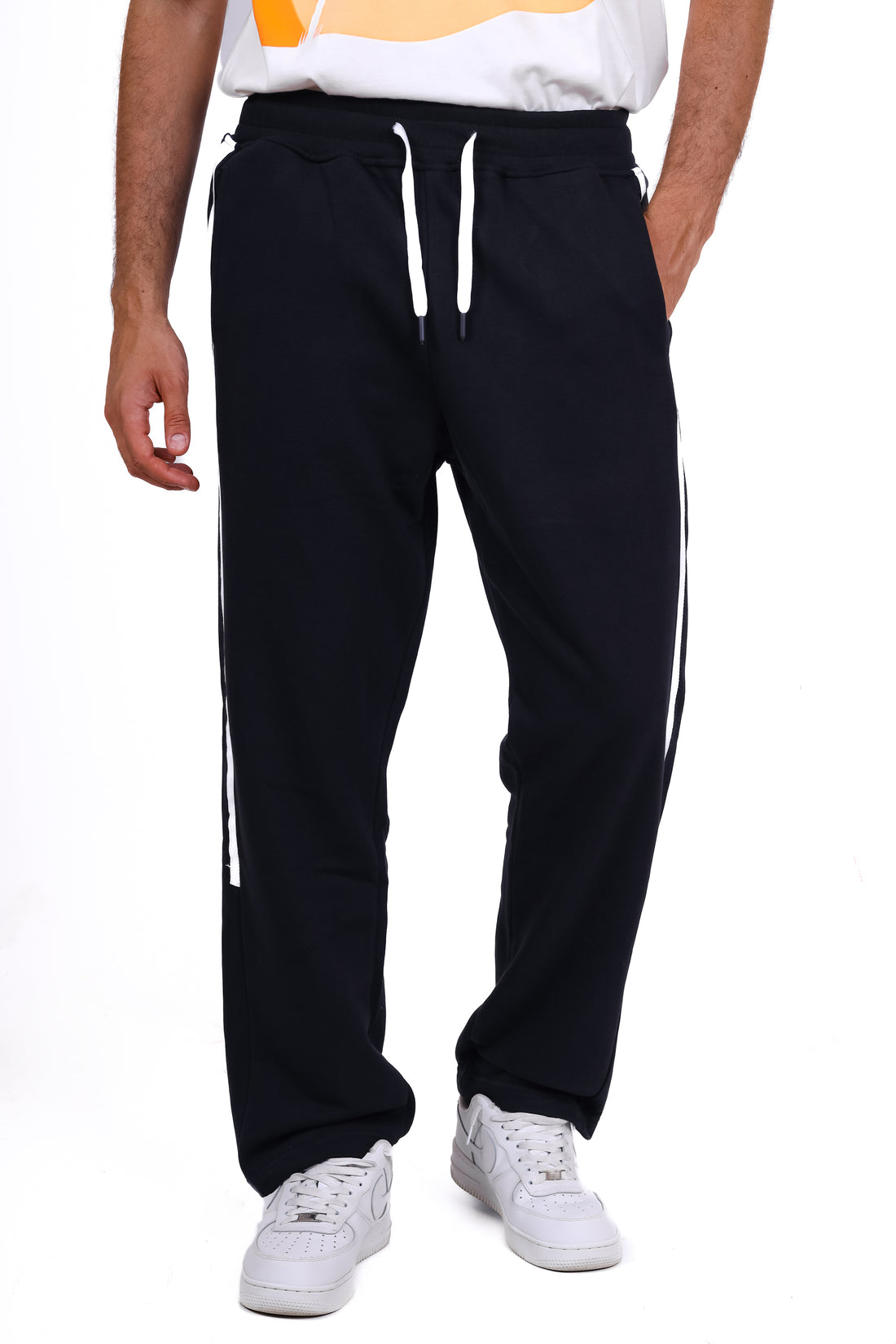 Wide Leg Milton Line Sweatpant